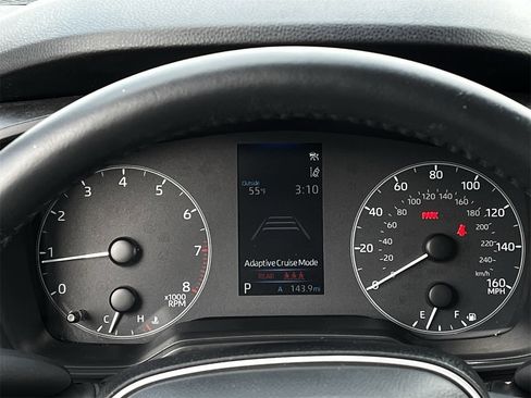 Used 2023 Toyota Corolla Cross LE image 13