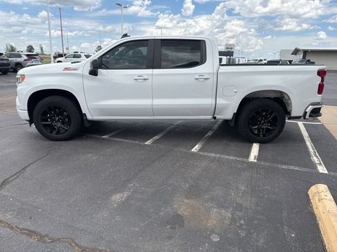 Used 2024 Chevrolet Silverado 1500 RST w/ Convenience Package II AWD/4WD image 4