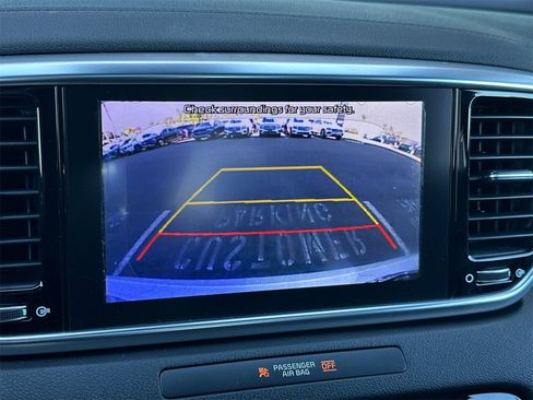 Used 2020 Kia Sportage S w/ S Premium Package image 21