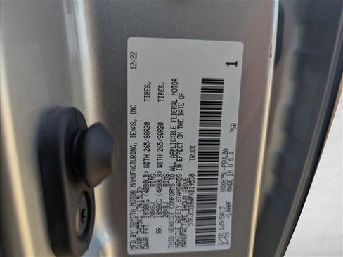 Used 2023 Toyota Tundra Limited image 22