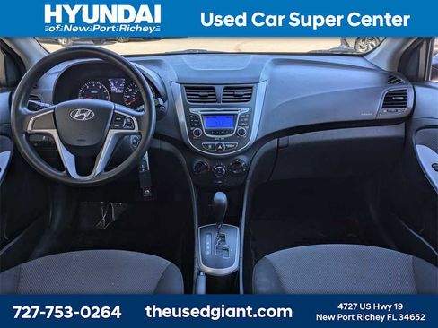 Used 2013 Hyundai Accent GS image 15