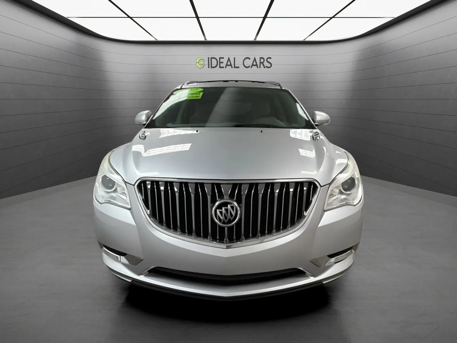 Used 2017 Buick Enclave Convenience FWD image 2