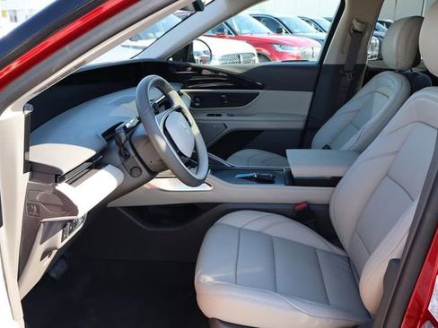 New 2025 Lincoln Nautilus Premier w/ Equipment Group 102A image 8