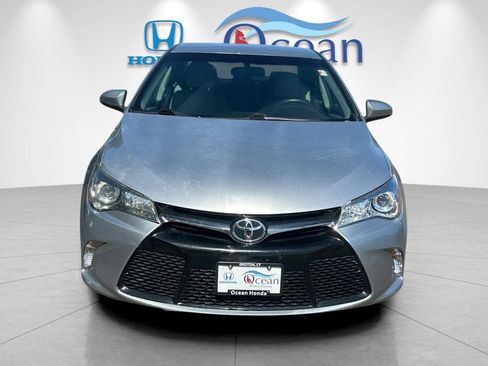 Used 2016 Toyota Camry SE FWD image 8