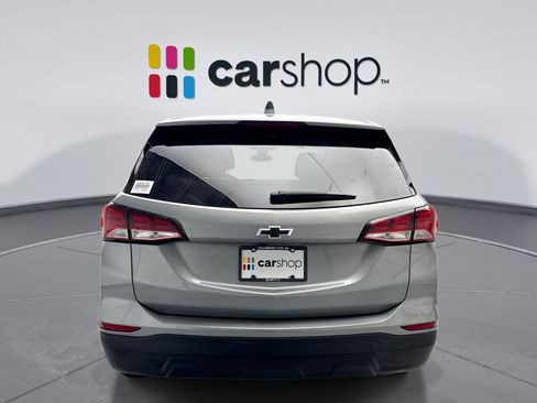 Used 2024 Chevrolet Equinox LS w/ LS Convenience Package FWD image 4