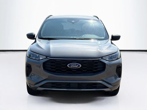 Used 2024 Ford Escape ST-Line w/ Tech Pack #1 AWD/4WD image 2