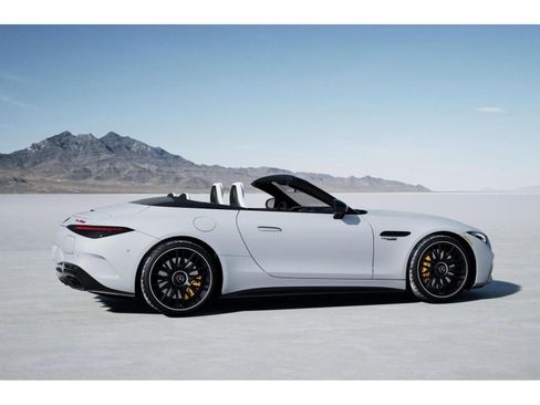 New 2026 Mercedes-Benz SL 63 AMG S e Performance 4MATIC image 19