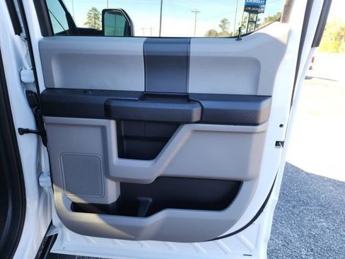 Used 2020 Ford F250 XL w/ STX Appearance Package image 15