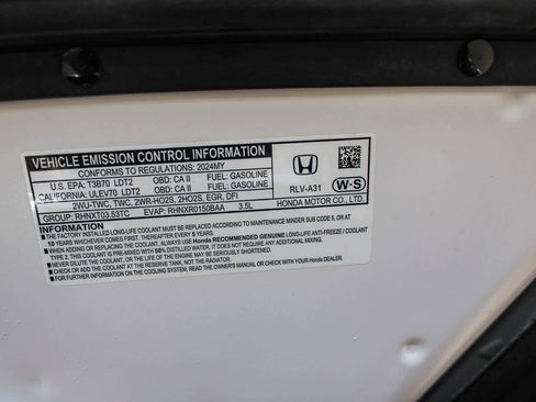 Certified 2024 Honda Passport EX-L image 26