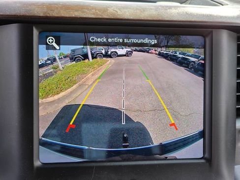 Used 2021 RAM 1500 Laramie w/ Off Road Group AWD/4WD image 17