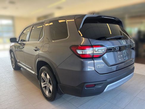 Certified 2024 Honda Pilot EX-L image 4