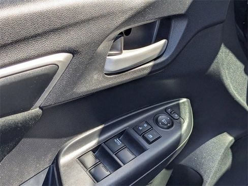 Used 2019 Honda Fit LX image 9