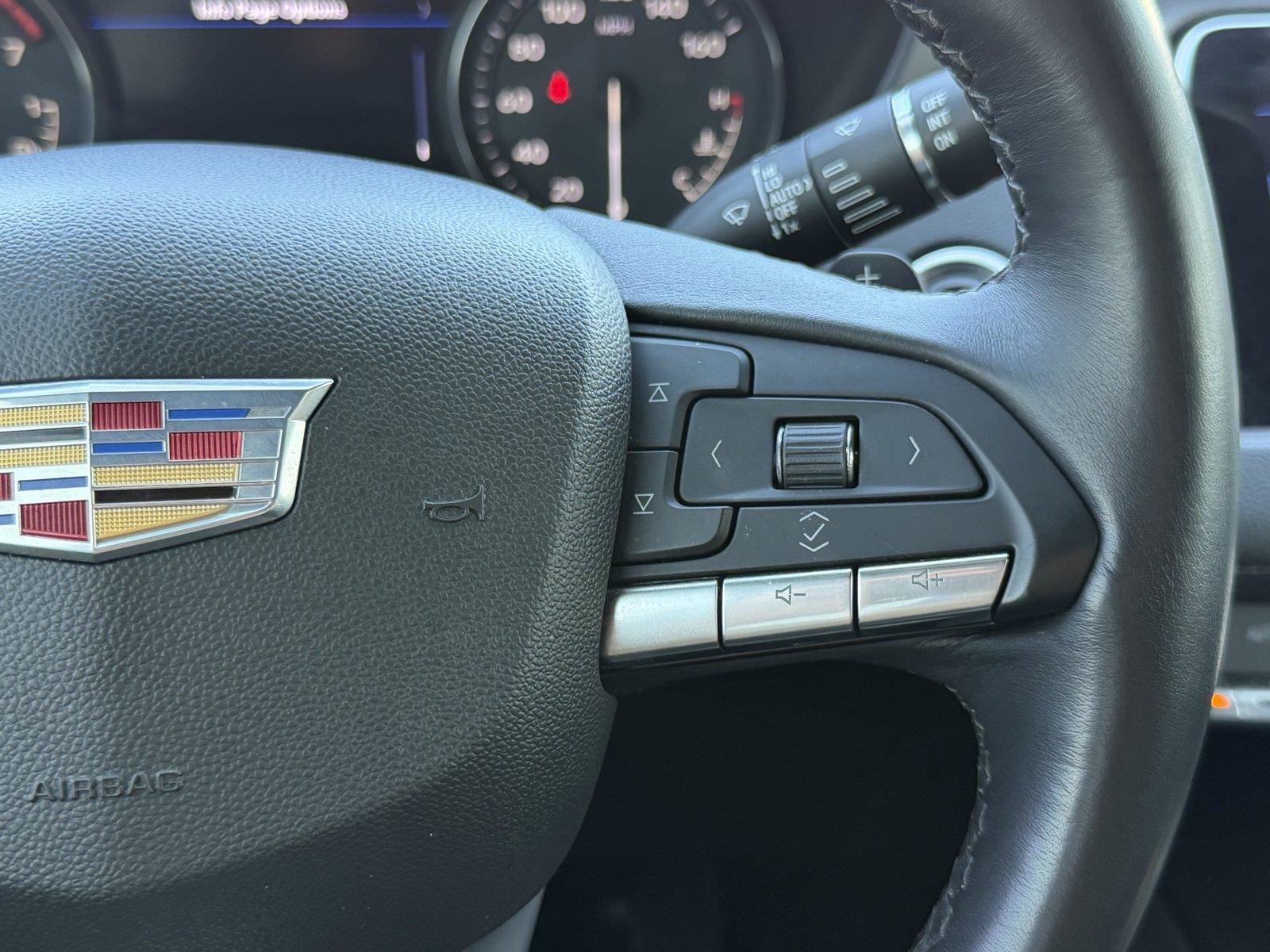 Used 2023 Cadillac XT4 Premium Luxury w/ Technology Package FWD image 22