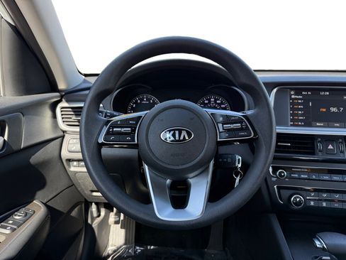 Used 2020 Kia Optima LX image 12