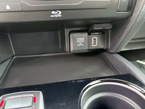 Used 2019 Honda Pilot Touring image 37