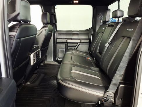 Used 2019 Ford F150 Platinum w/ Equipment Group 701A Luxury AWD/4WD image 7