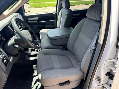Used 2008 Dodge Ram 2500 Truck SXT image 13