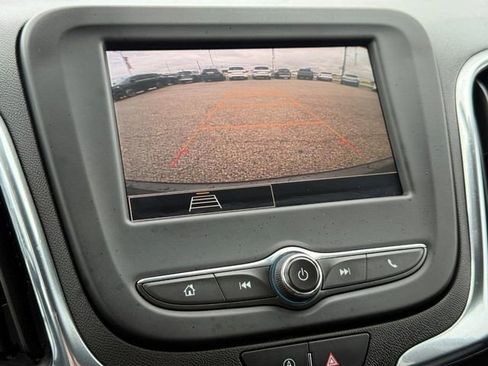 Used 2023 Chevrolet Equinox LT image 17