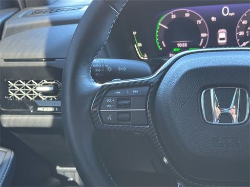 Certified 2024 Honda Accord Sport image 24