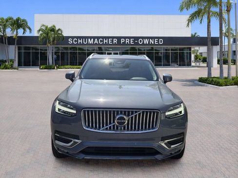 Certified 2023 Volvo XC90 B5 Plus AWD/4WD image 2