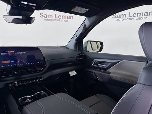 New 2026 Chevrolet Silverado EV Trail Boss image 26