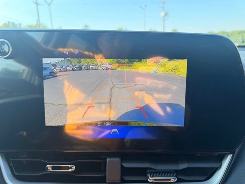 New 2027 Chevrolet Equinox LT AWD/4WD image 19