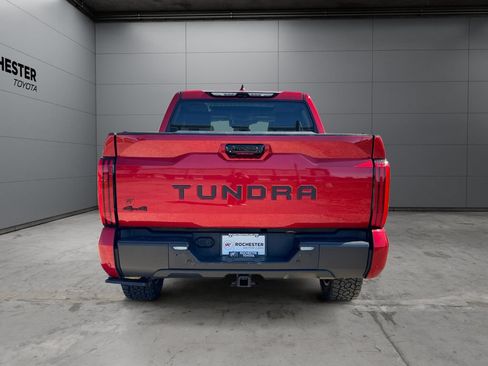 Used 2024 Toyota Tundra Limited AWD/4WD image 4
