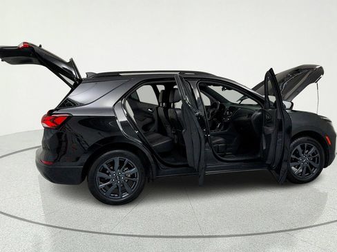 Used 2024 Chevrolet Equinox RS FWD image 13