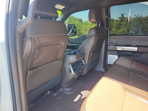 Used 2025 Ford F250 King Ranch w/ Chrome Package AWD/4WD image 13