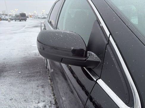 Used 2024 Ford Edge SEL image 6