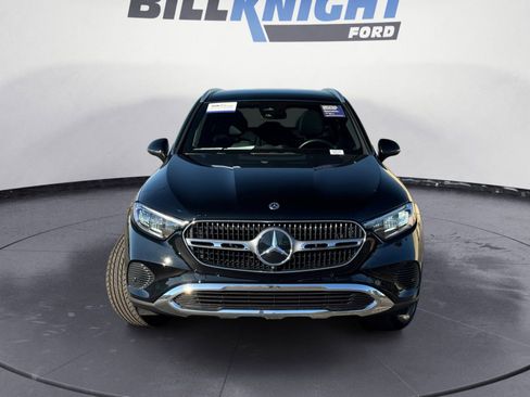 Used 2025 Mercedes-Benz GLC 300 4MATIC image 8