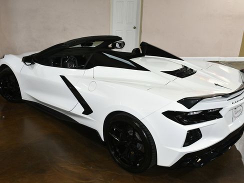 Used 2022 Chevrolet Corvette Stingray Preferred Conv w/ Z51 Performance Package RWD image 80