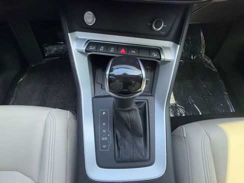 Used 2019 Audi Q3 2.0T Premium Plus AWD/4WD image 18