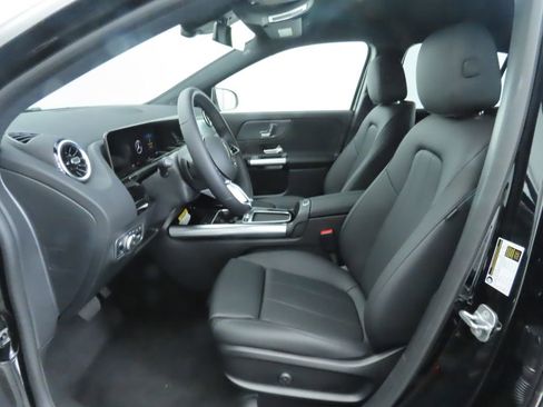 Certified 2025 Mercedes-Benz GLA 250 GLA 250 image 19