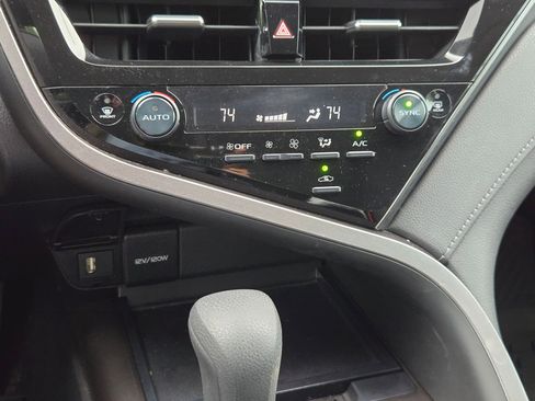 Used 2023 Toyota Camry LE FWD image 18