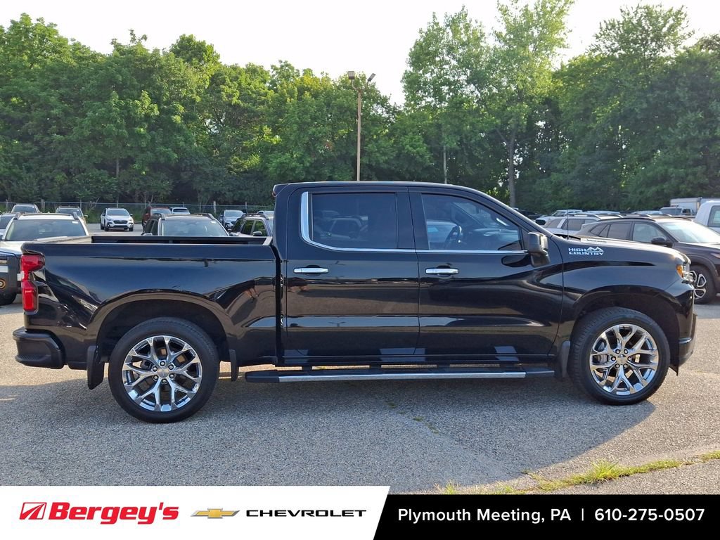 Certified 2021 Chevrolet Silverado 1500 High Country w/ Technology Package AWD/4WD image 9