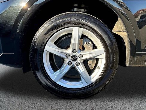 Used 2021 Audi Q5 2.0T Premium w/ Convenience Package image 34