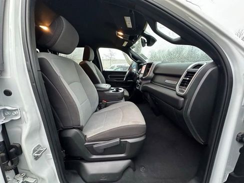 Used 2024 RAM 2500 Big Horn w/ Bed Utility Group image 28