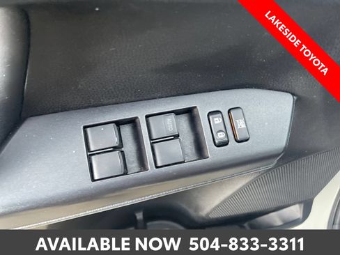 Used 2016 Toyota RAV4 XLE FWD image 24