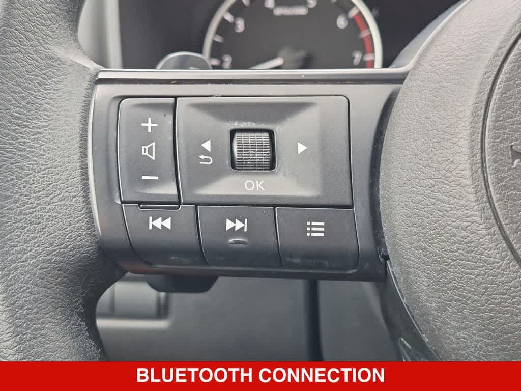 Used 2024 Nissan Rogue SV FWD image 22