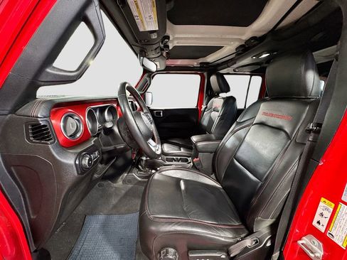 Used 2018 Jeep Wrangler Unlimited Rubicon AWD/4WD image 13