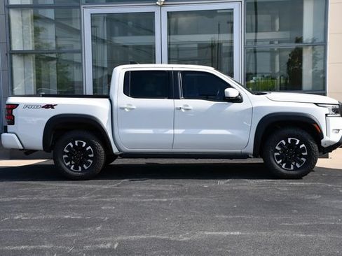 Used 2023 Nissan Frontier PRO-4X w/ Pro Convenience Package AWD/4WD image 7