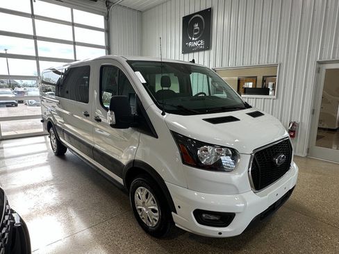 Used 2024 Ford Transit 350 XLT RWD image 39