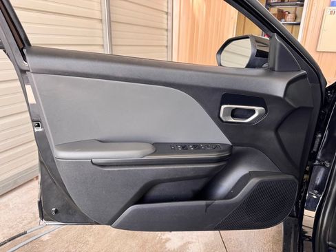 Used 2025 Kia K4 FWD image 18