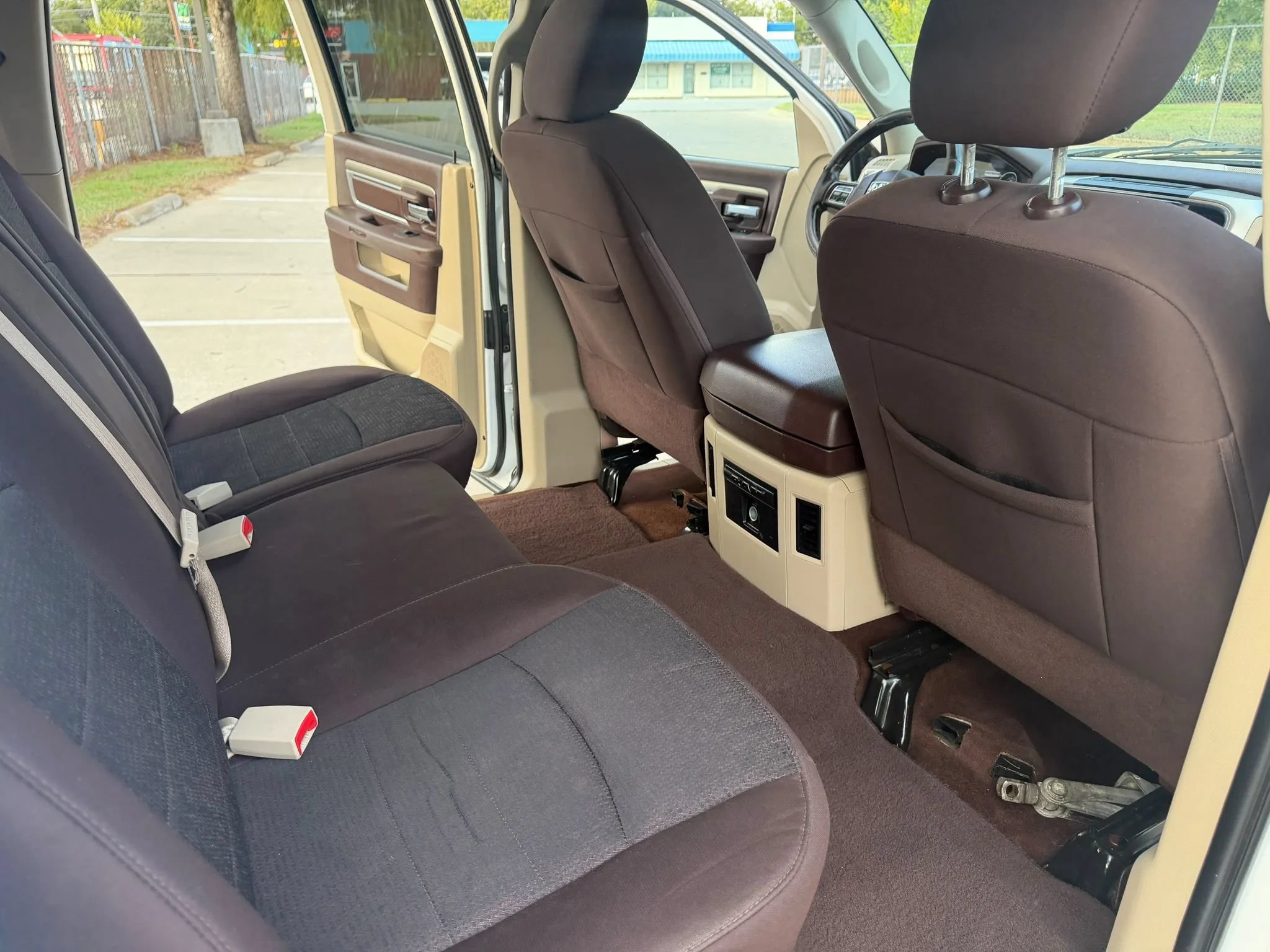 Used 2014 RAM 1500 Lone Star RWD image 23