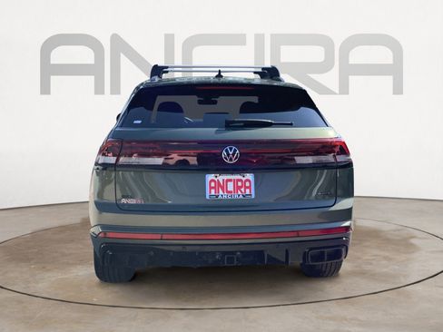 New 2026 Volkswagen Atlas Cross Sport SEL R-Line image 7