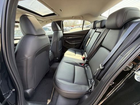 New 2026 MAZDA MAZDA3 2.5 S Sedan w/ Preferred Pkg image 24