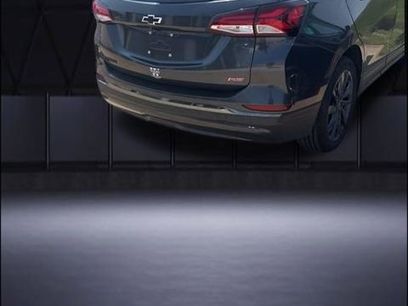 Used 2022 Chevrolet Equinox RS w/ RS Leather Package