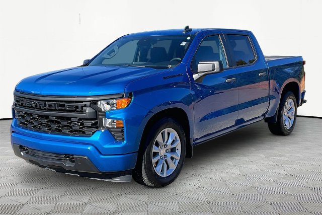 Used 2023 Chevrolet Silverado 1500 Custom w/ LPO, Dark Essentials Package RWD image 3