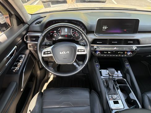 Used 2022 Kia Telluride SX w/ SX Prestige Package AWD/4WD image 24